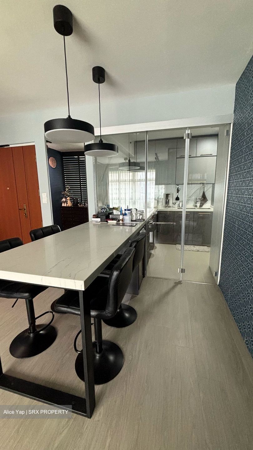 Blk 293A Skypeak @ Bukit Batok (Bukit Batok), HDB 4 Rooms #450135181